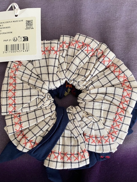 Two Maxi Scrunchies by Sezane x Lucia Vergara NWT
